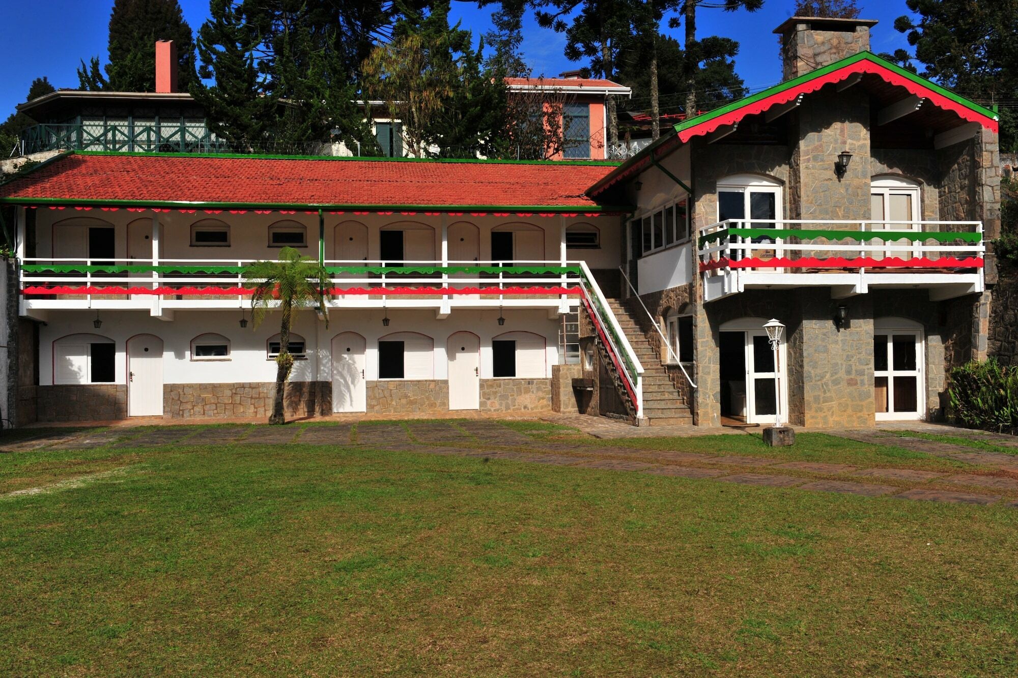 Pousada Villaggio Di Roma Campos do Jordão Exteriör bild
